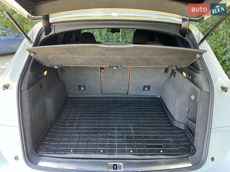 Внедорожник / Кроссовер Audi Q5 2013 в Львове