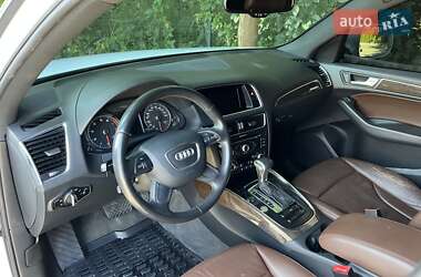 Внедорожник / Кроссовер Audi Q5 2013 в 