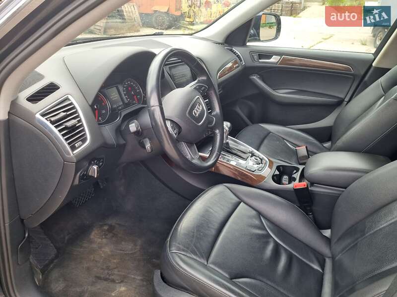 Внедорожник / Кроссовер Audi Q5 2016 в Луцке