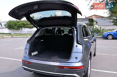 Внедорожник / Кроссовер Audi Q5 2022 в 
