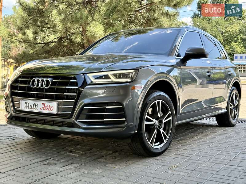 Внедорожник / Кроссовер Audi Q5 2020 в Днепре