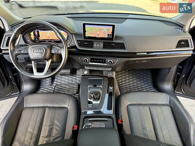 Внедорожник / Кроссовер Audi Q5 2020 в Днепре