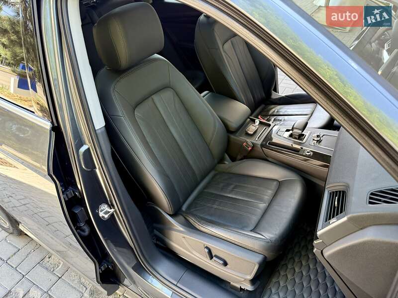 Внедорожник / Кроссовер Audi Q5 2020 в Днепре