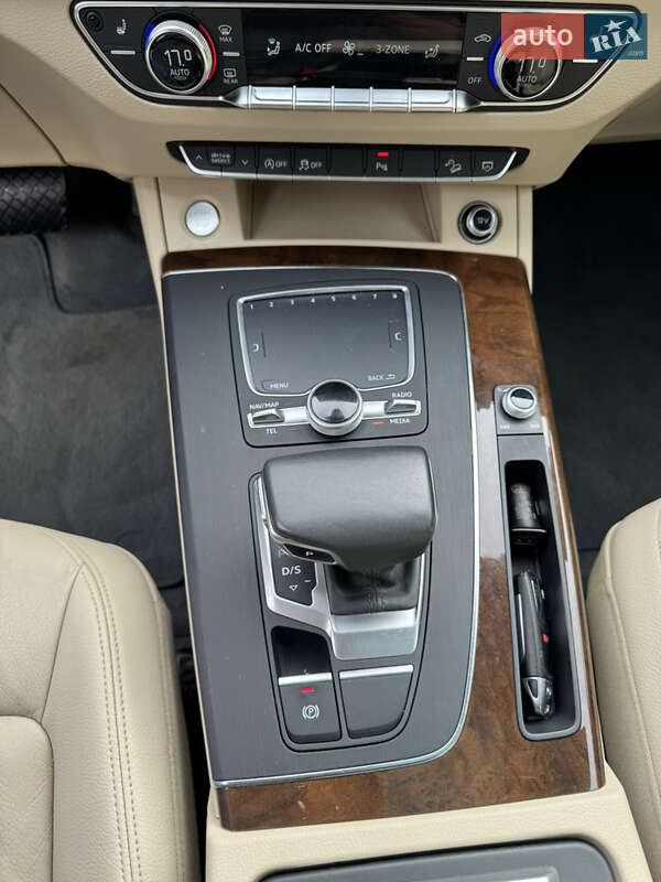 Внедорожник / Кроссовер Audi Q5 2017 в Львове фото 37 Внедорожник / Кроссовер Audi Q5 2017 в Львове