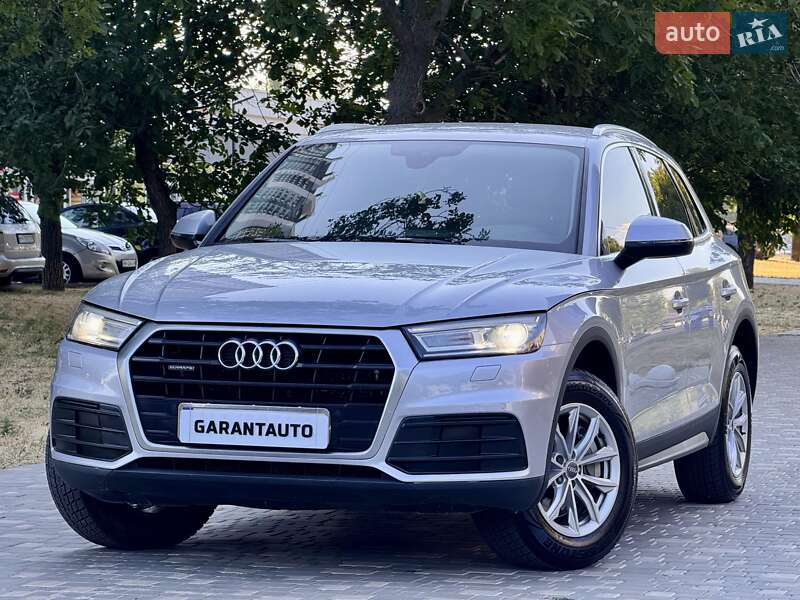Позашляховик / Кросовер Audi Q5 2017 в Одесі