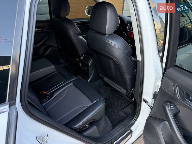 Внедорожник / Кроссовер Audi Q5 2016 в Белой Церкви