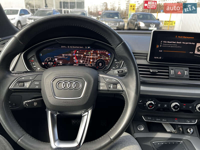 Внедорожник / Кроссовер Audi Q5 2020 в Запорожье