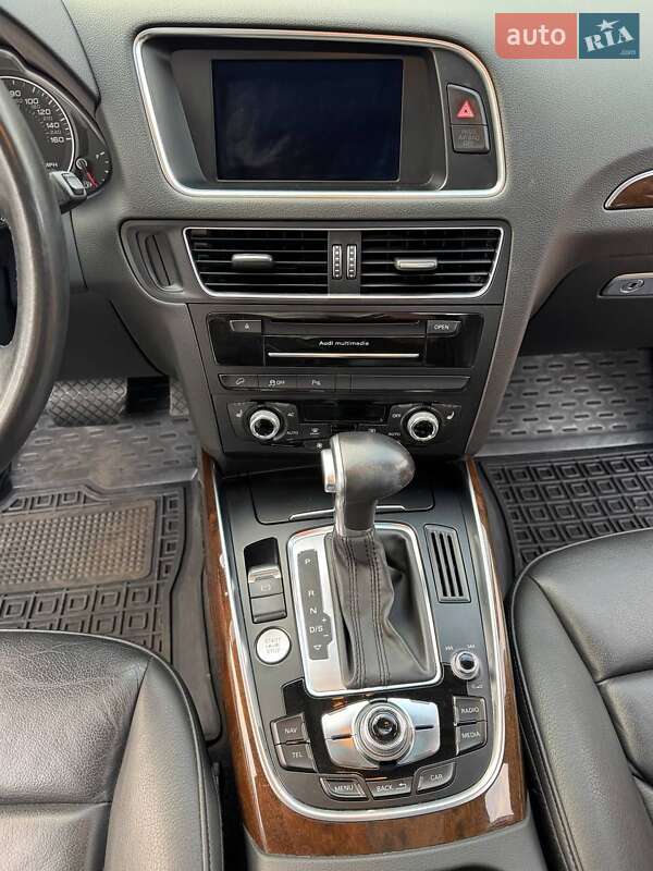 Внедорожник / Кроссовер Audi Q5 2013 в Кременчуге