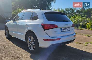 Внедорожник / Кроссовер Audi Q5 2016 в 