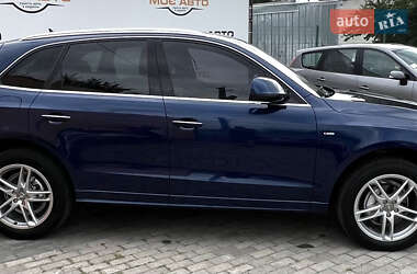 Внедорожник / Кроссовер Audi Q5 2016 в 