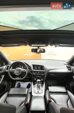 Внедорожник / Кроссовер Audi Q5 2016 в 