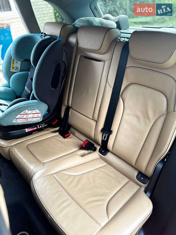 Внедорожник / Кроссовер Audi Q5 2012 в Киеве
