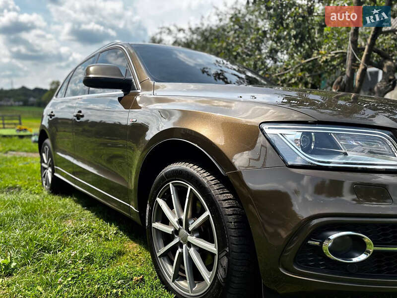 Внедорожник / Кроссовер Audi Q5 2012 в Киеве