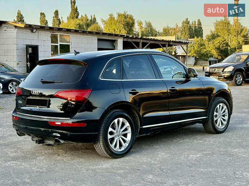 Внедорожник / Кроссовер Audi Q5 2015 в Ровно
