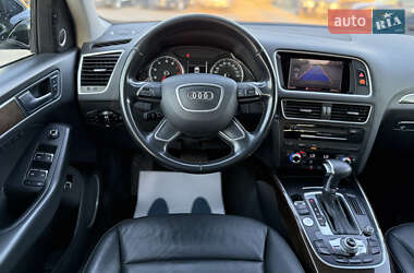 Внедорожник / Кроссовер Audi Q5 2015 в 