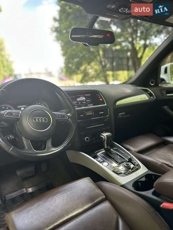 Внедорожник / Кроссовер Audi Q5 2016 в Львове