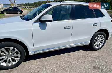 Внедорожник / Кроссовер Audi Q5 2014 в 