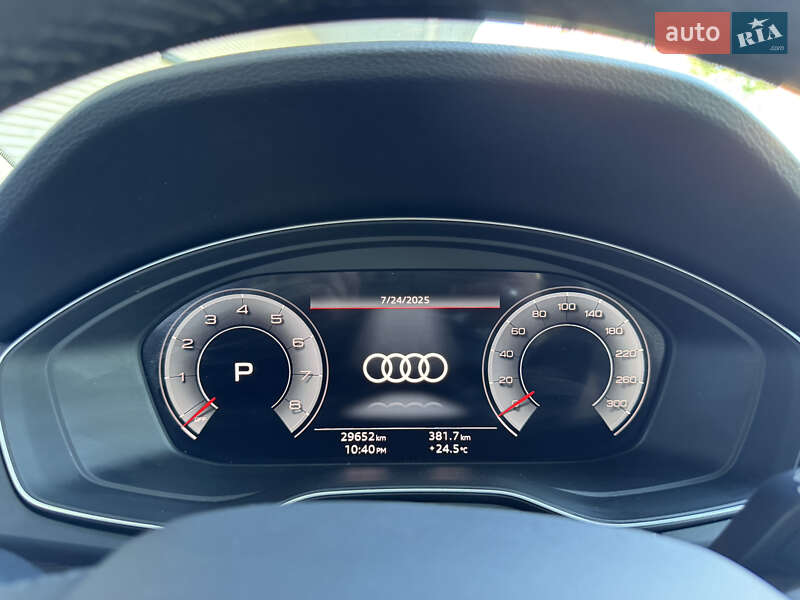Внедорожник / Кроссовер Audi Q5 2024 в Киеве