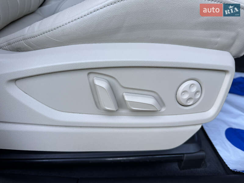 Внедорожник / Кроссовер Audi Q5 2024 в Киеве