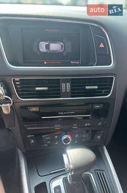 Внедорожник / Кроссовер Audi Q5 2012 в 