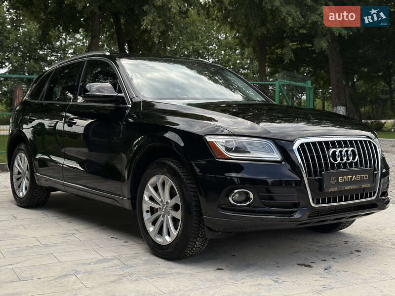 Внедорожник / Кроссовер Audi Q5 2015 в 