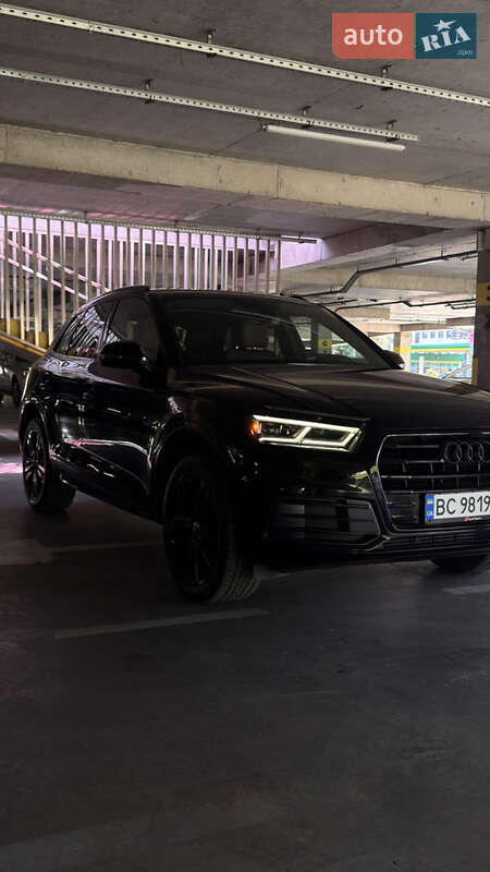 Внедорожник / Кроссовер Audi Q5 2017 в Львове