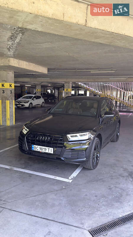 Внедорожник / Кроссовер Audi Q5 2017 в Львове