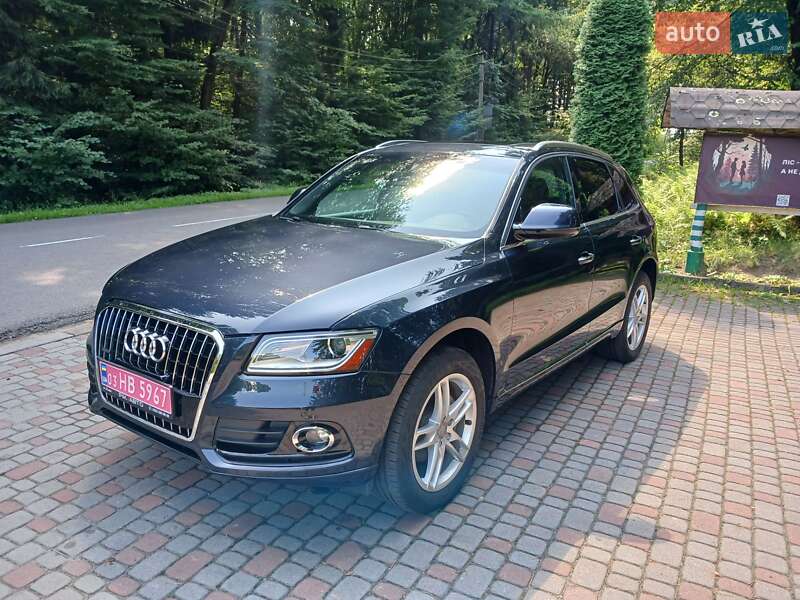Внедорожник / Кроссовер Audi Q5 2015 в 