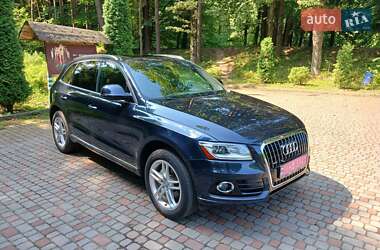Внедорожник / Кроссовер Audi Q5 2015 в 
