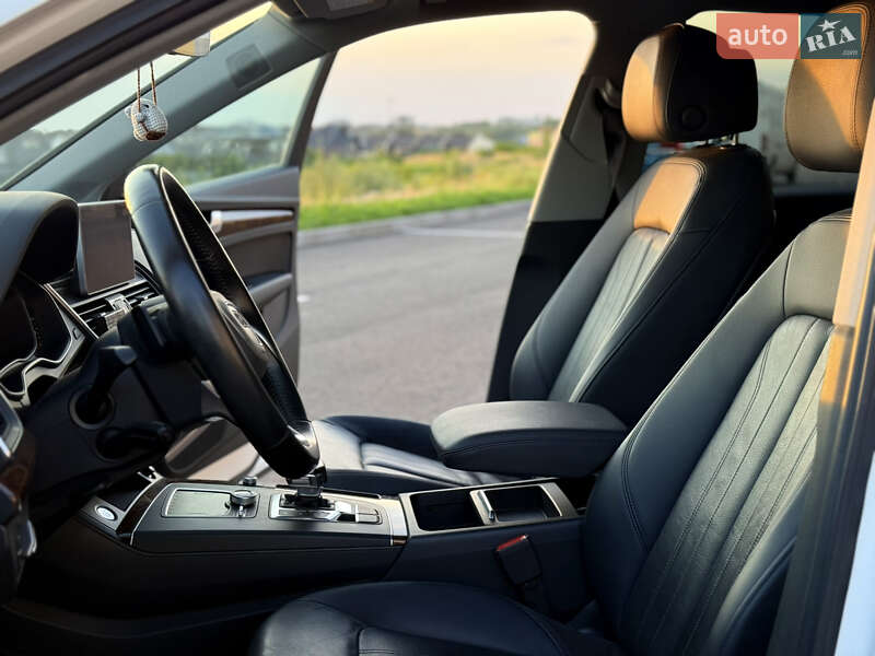 Внедорожник / Кроссовер Audi Q5 2017 в Ровно фото 20 Внедорожник / Кроссовер Audi Q5 2017 в Ровно