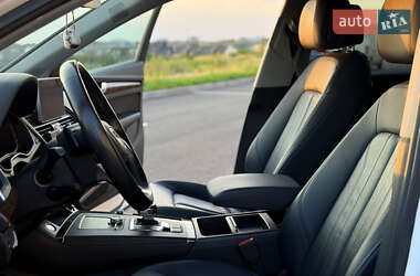 Внедорожник / Кроссовер Audi Q5 2017 в 