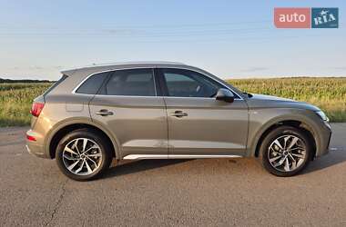 Внедорожник / Кроссовер Audi Q5 2023 в 