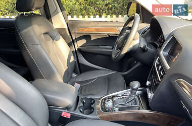 Внедорожник / Кроссовер Audi Q5 2012 в 