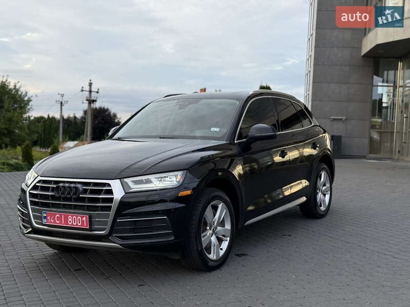 Внедорожник / Кроссовер Audi Q5 2017 в Хмельницком