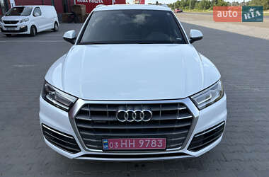 Внедорожник / Кроссовер Audi Q5 2018 в Луцке