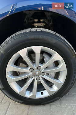 Внедорожник / Кроссовер Audi Q5 2014 в 