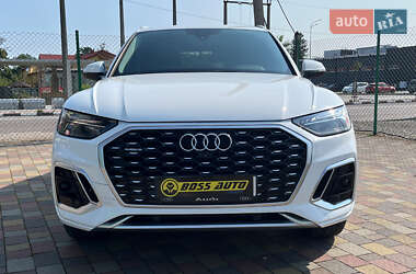Внедорожник / Кроссовер Audi Q5 2022 в 