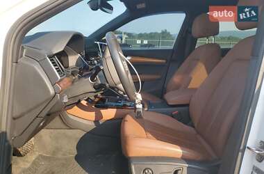Внедорожник / Кроссовер Audi Q5 2021 в 