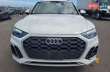 Внедорожник / Кроссовер Audi Q5 2021 в 