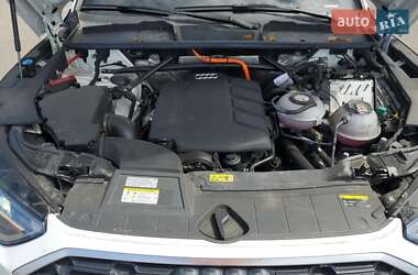 Внедорожник / Кроссовер Audi Q5 2021 в 