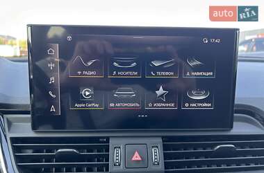 Внедорожник / Кроссовер Audi Q5 2022 в 