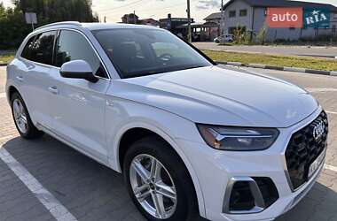 Внедорожник / Кроссовер Audi Q5 2022 в 