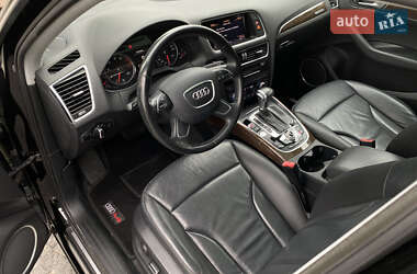 Внедорожник / Кроссовер Audi Q5 2015 в 