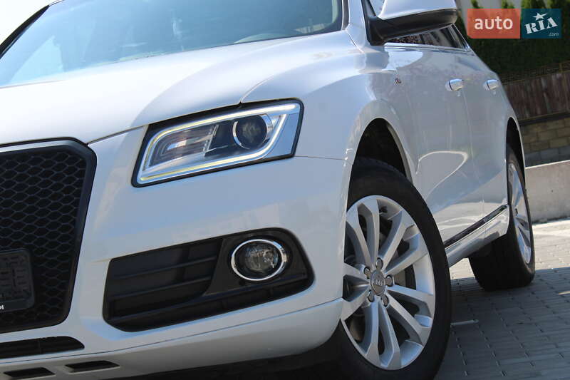 Внедорожник / Кроссовер Audi Q5 2015 в Ровно