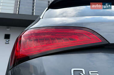 Внедорожник / Кроссовер Audi Q5 2016 в 
