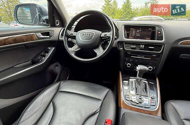 Внедорожник / Кроссовер Audi Q5 2016 в 