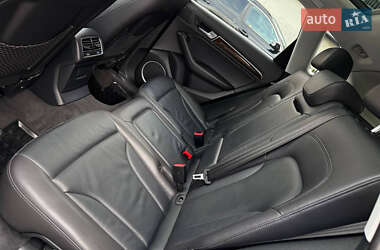Внедорожник / Кроссовер Audi Q5 2016 в 