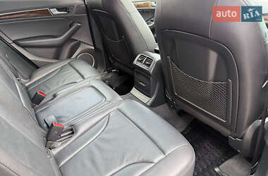 Внедорожник / Кроссовер Audi Q5 2016 в 