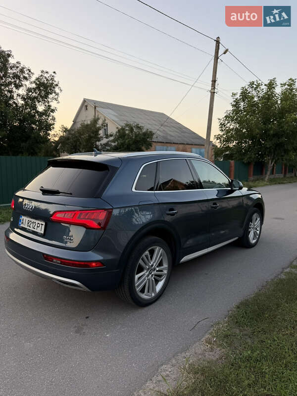 Внедорожник / Кроссовер Audi Q5 2017 в Белой Церкви