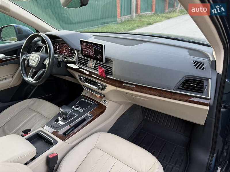 Внедорожник / Кроссовер Audi Q5 2017 в Белой Церкви